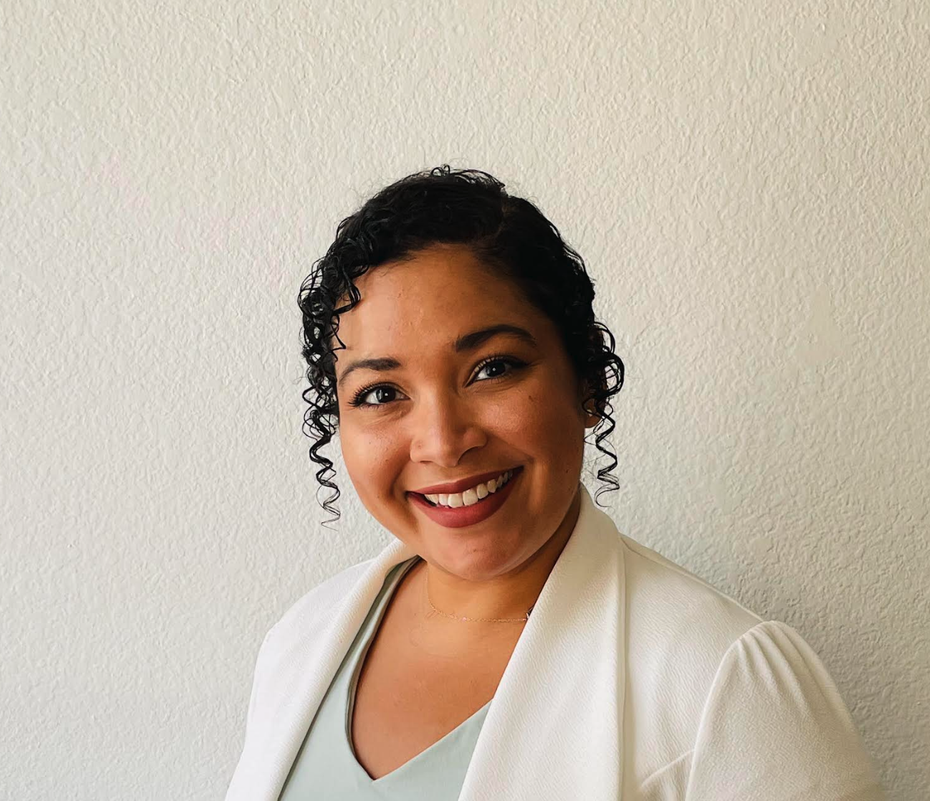 Headshot Ariana Poirier